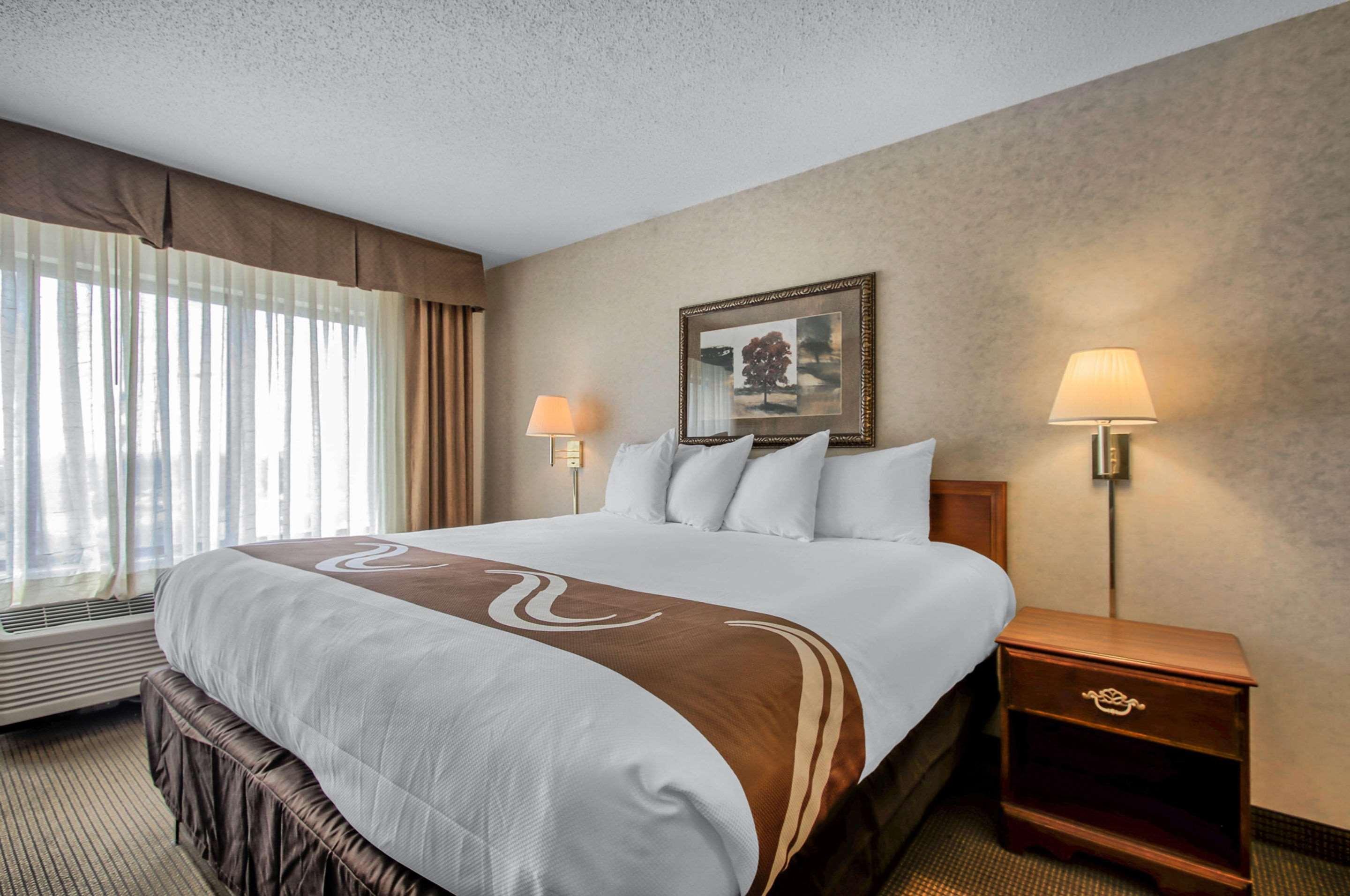 Comfort Inn & Suites Emporia Esterno foto