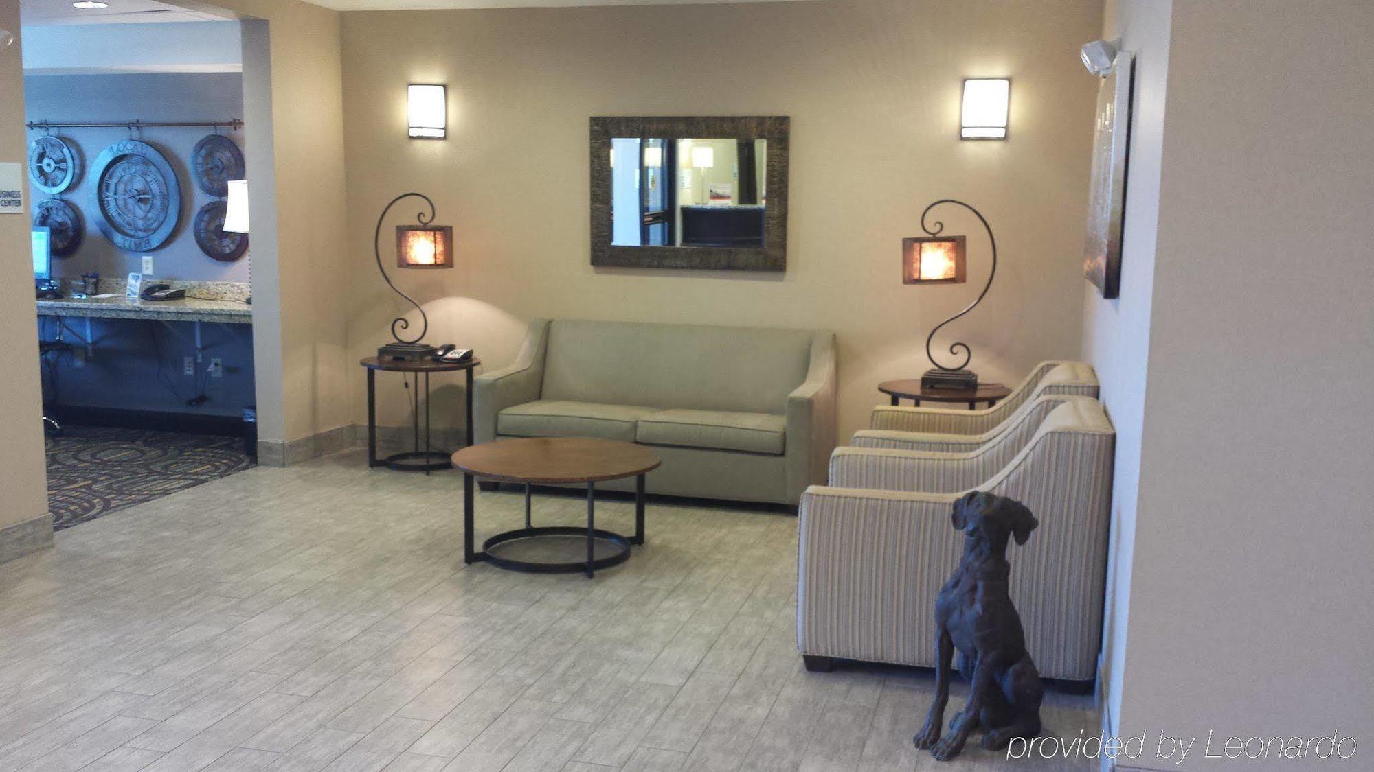 Comfort Inn & Suites Emporia Esterno foto